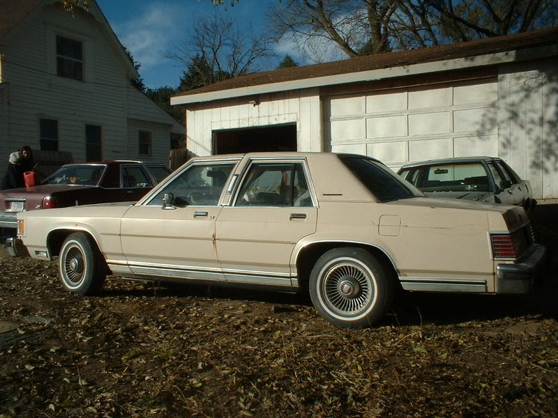 my 87 Crown Vic's - Ford Forum - Enthusiast Forums for Ford Owners